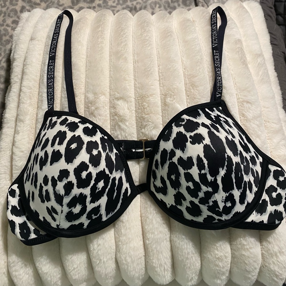 Victoria’s Secret Bikini top